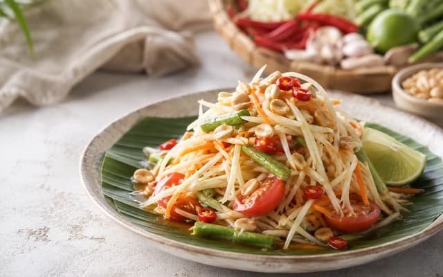 Som Tam green papaya salad