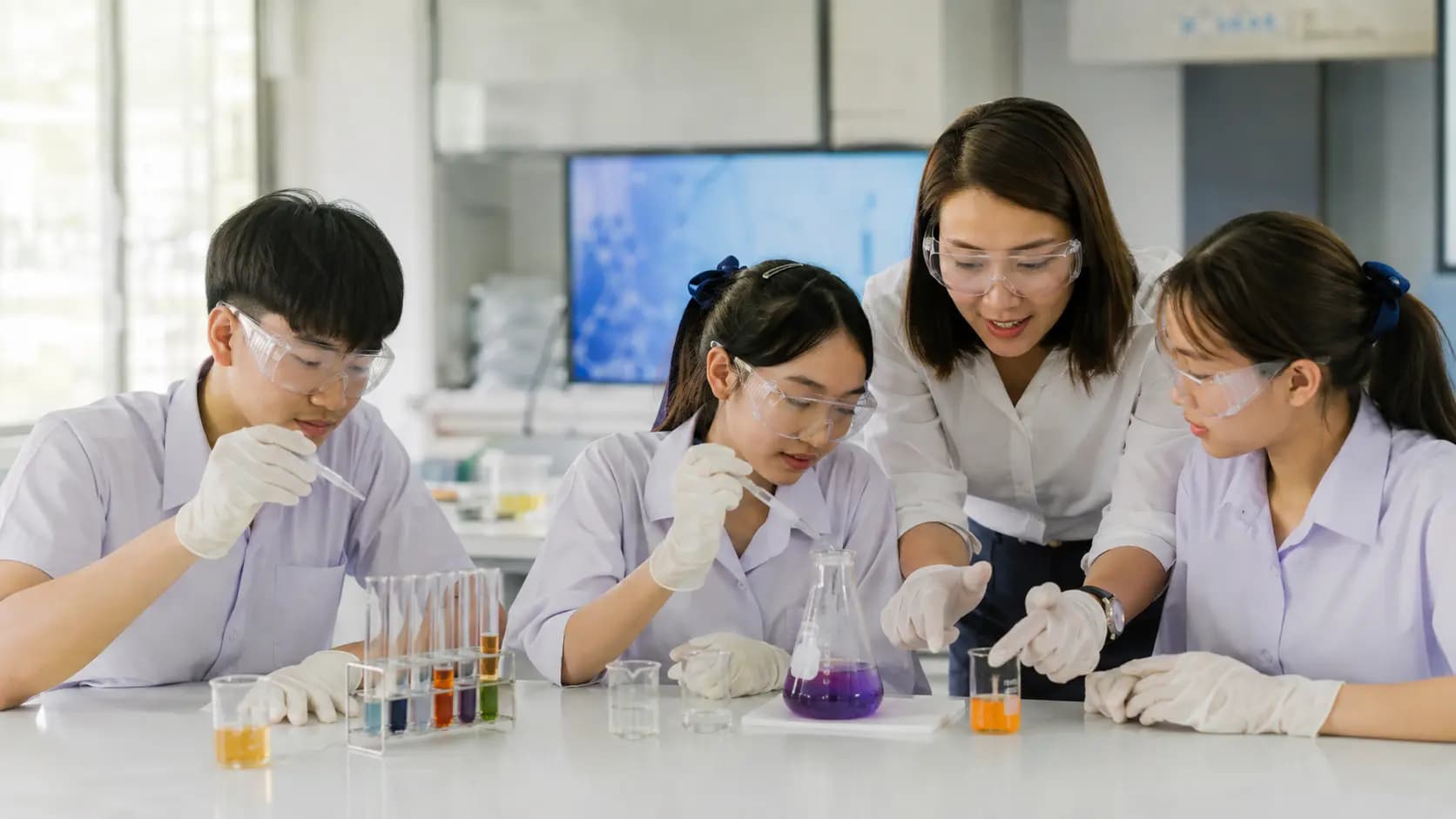Public school education in Thailand